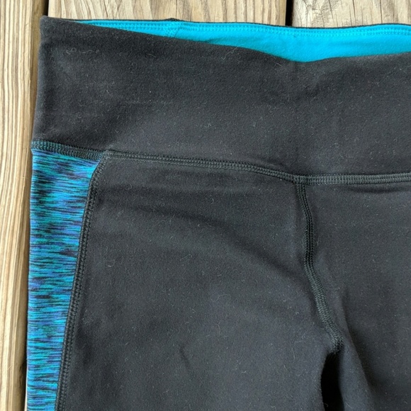 American Eagle NWT Workout Capris - Picture 3 of 7